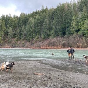 Meet your Posher, Kaia